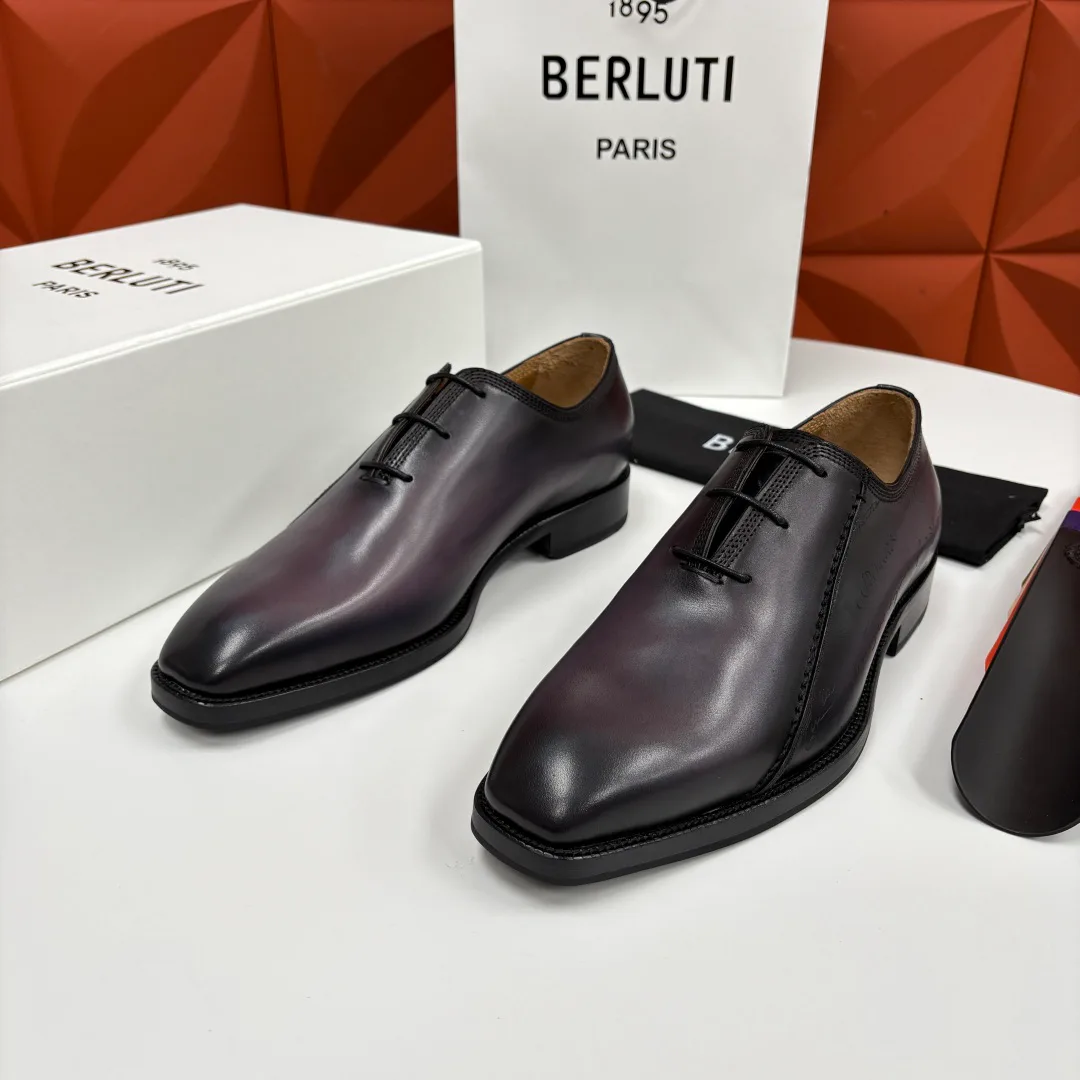 Men's Loafers And Dress Shoes BERLUTI 18117432