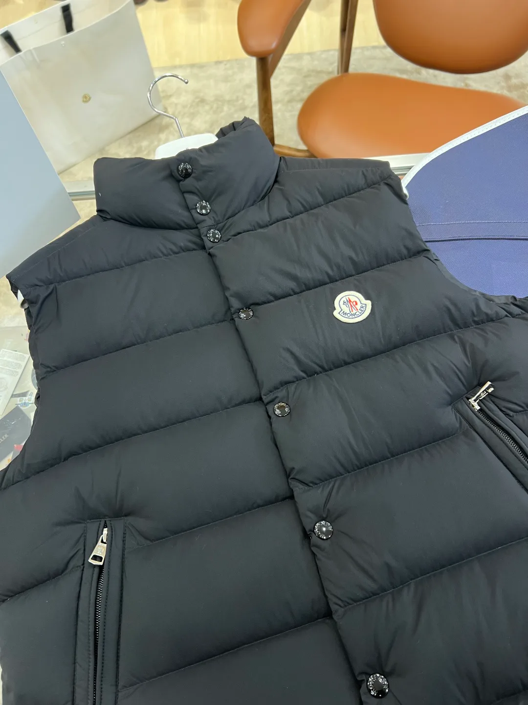 Men's Vests MONCLER 18260931