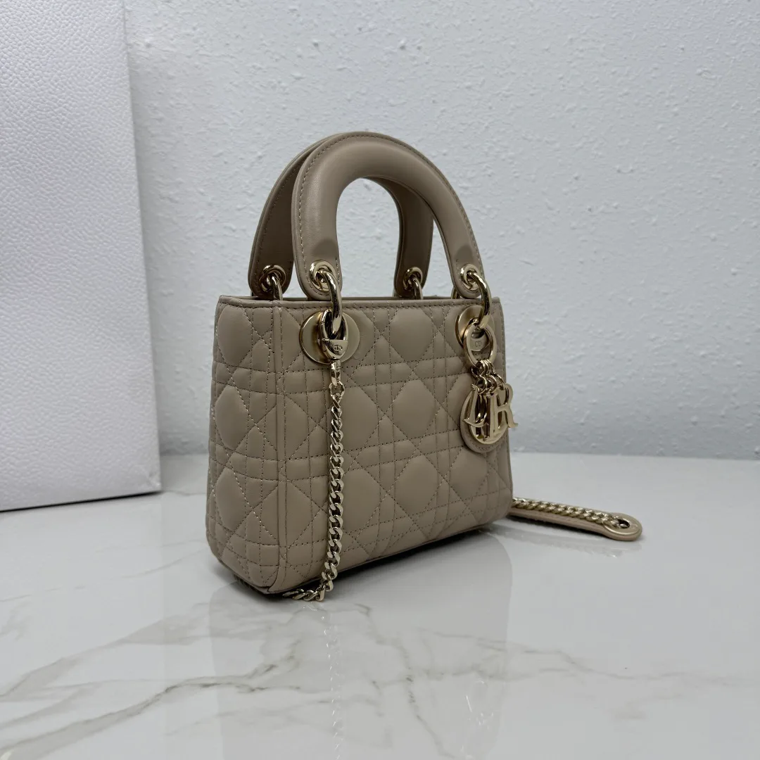 Women's Classic Handbags CHRISTIAN DIOR 17601415