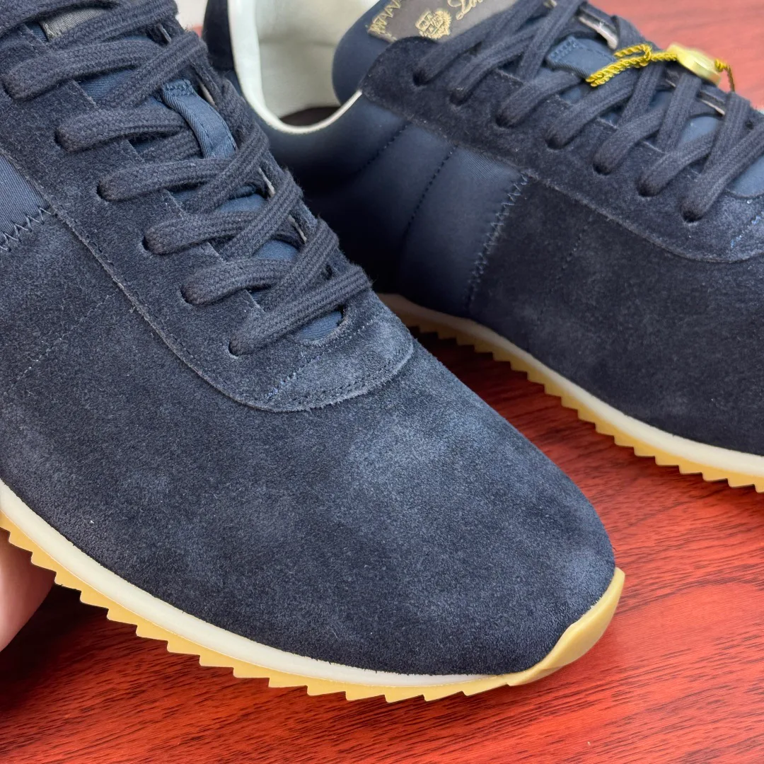 Women's Sneakers LORO PIANA 17636484