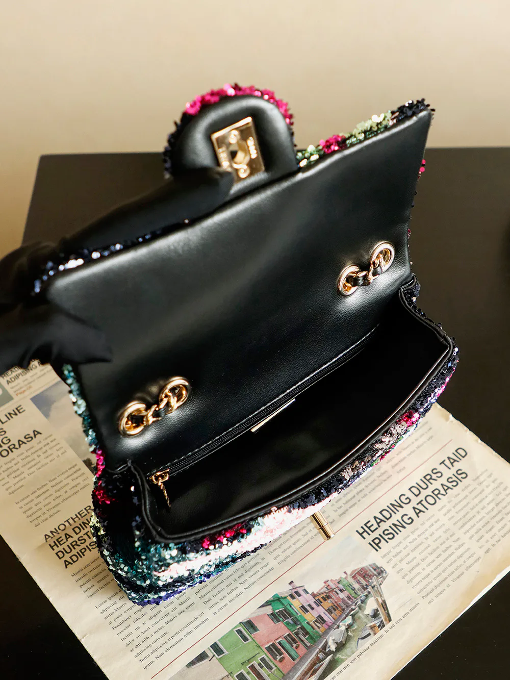 Классические Сумки Женские Chanel 18588696