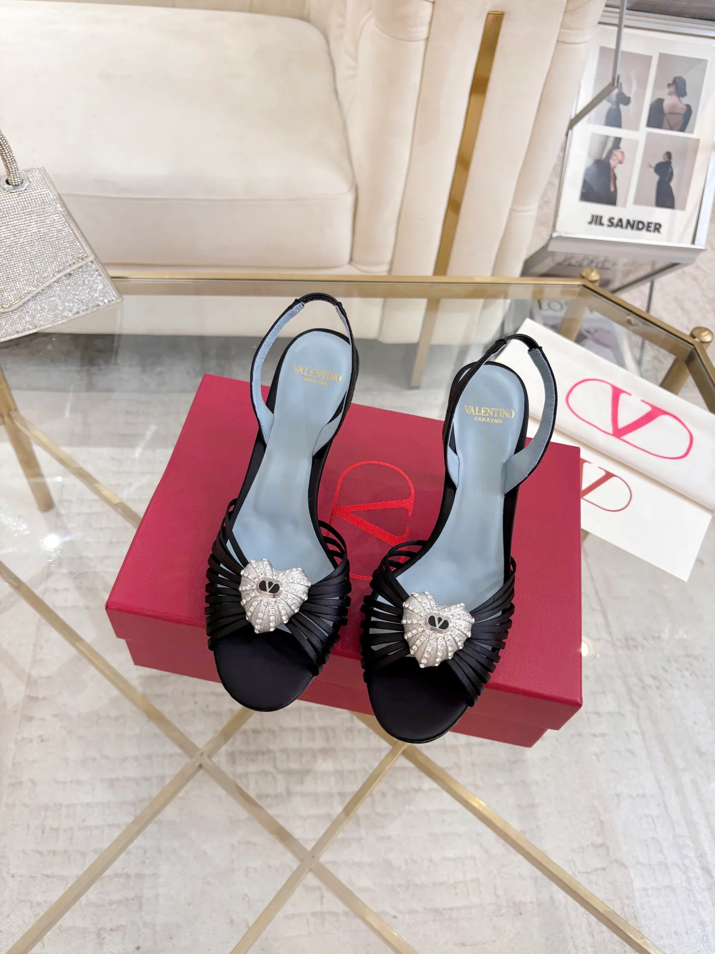 Women's Open-Toe Sandals VALENTINO 18135285