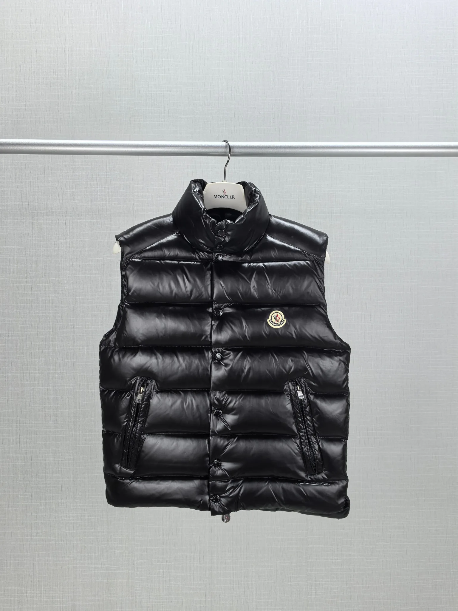 Жилеты Мужские Moncler 18684593