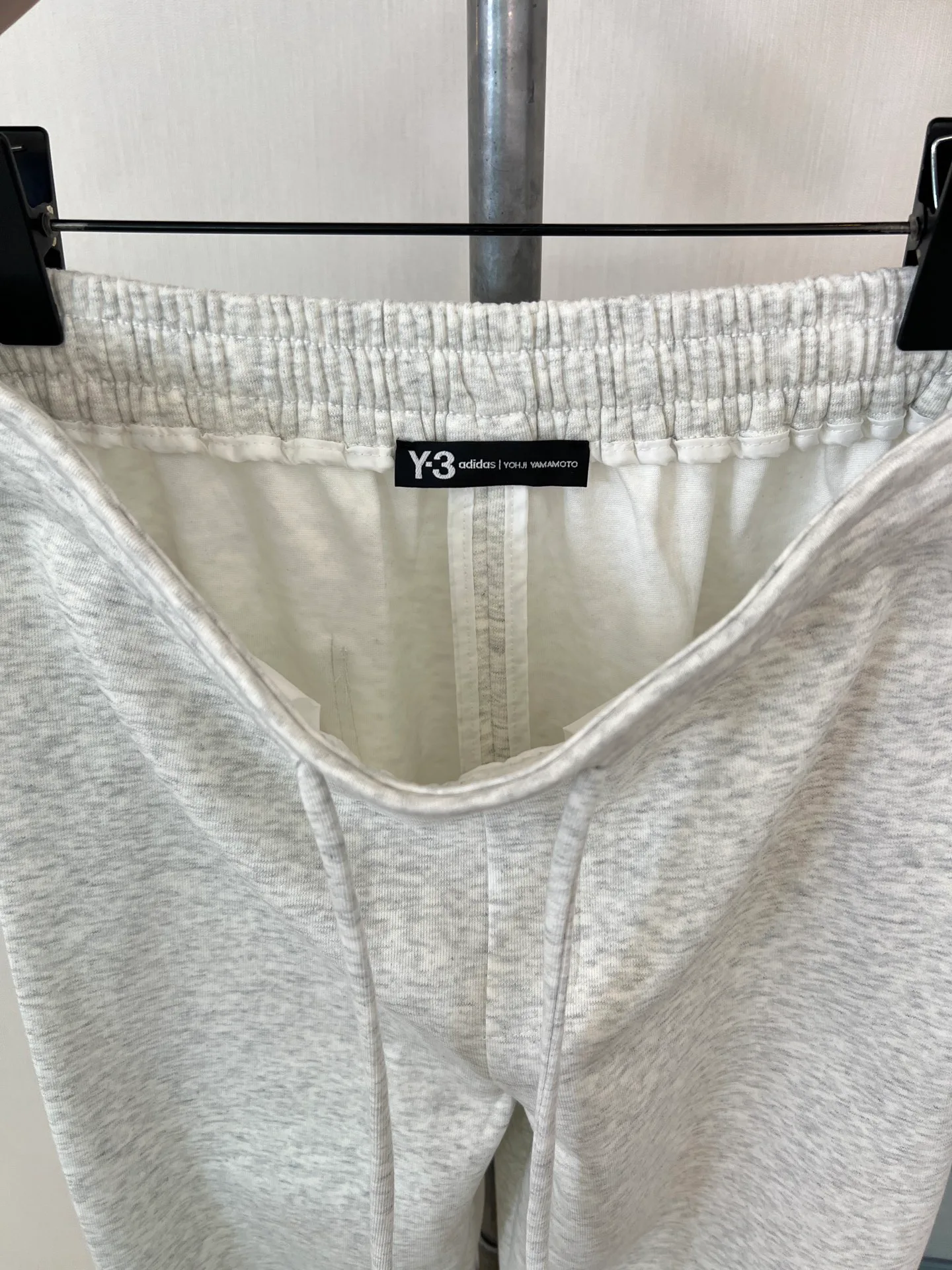 Men's Trousers Y-3 18446346