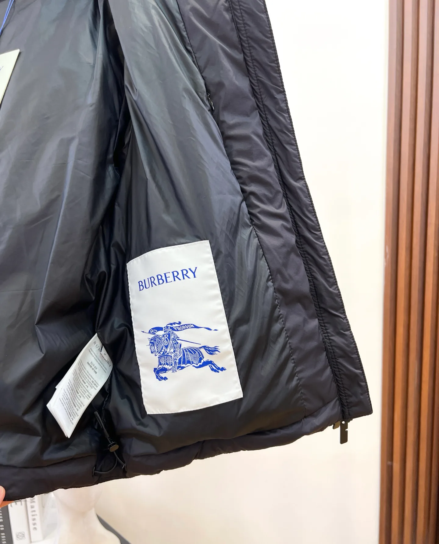 Women's Jackets And Down Jackets BURBERRY 17819551