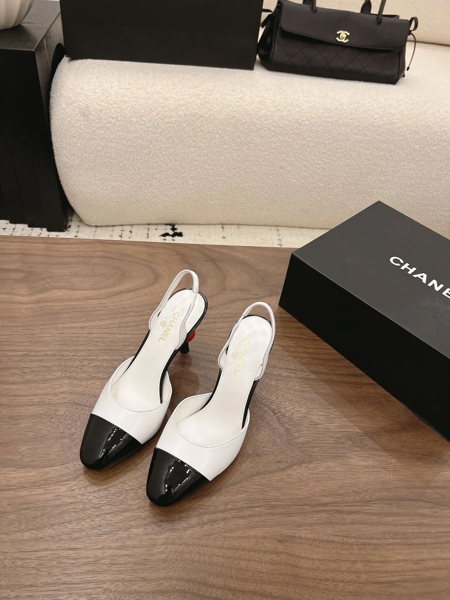 Women's Heels CHANEL 16944215