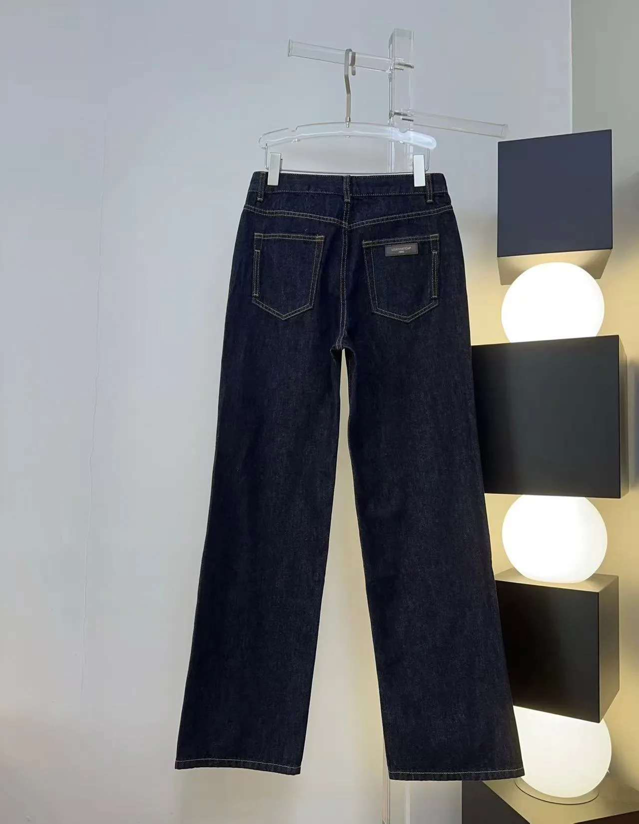 Women's Jeans LOUIS VUITTON 18321844