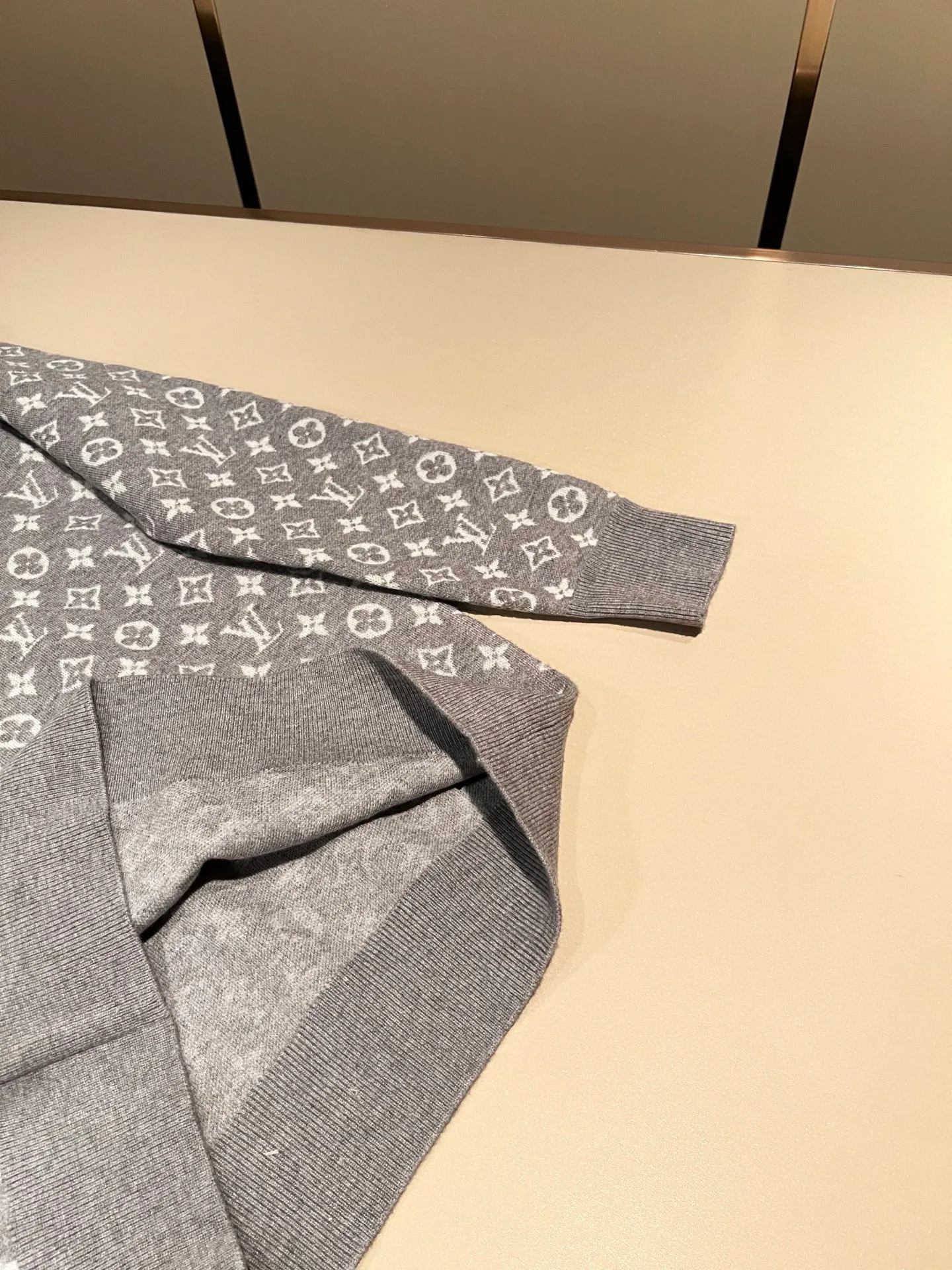 Men's Jumpers And Sweaters LOUIS VUITTON 18446380