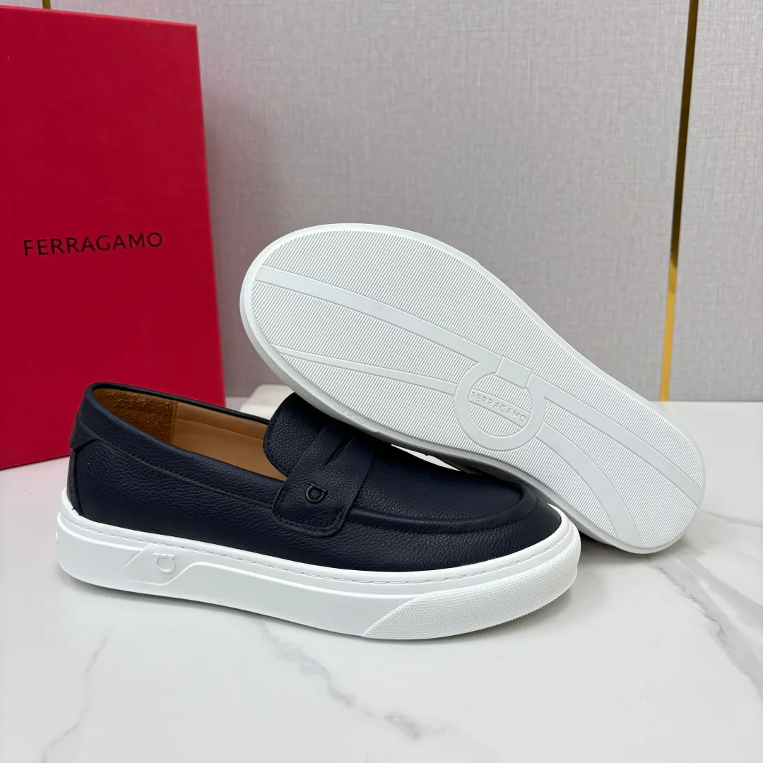Women's Loafers And Moccasins SALVATORE FERRAGAMO 17936405