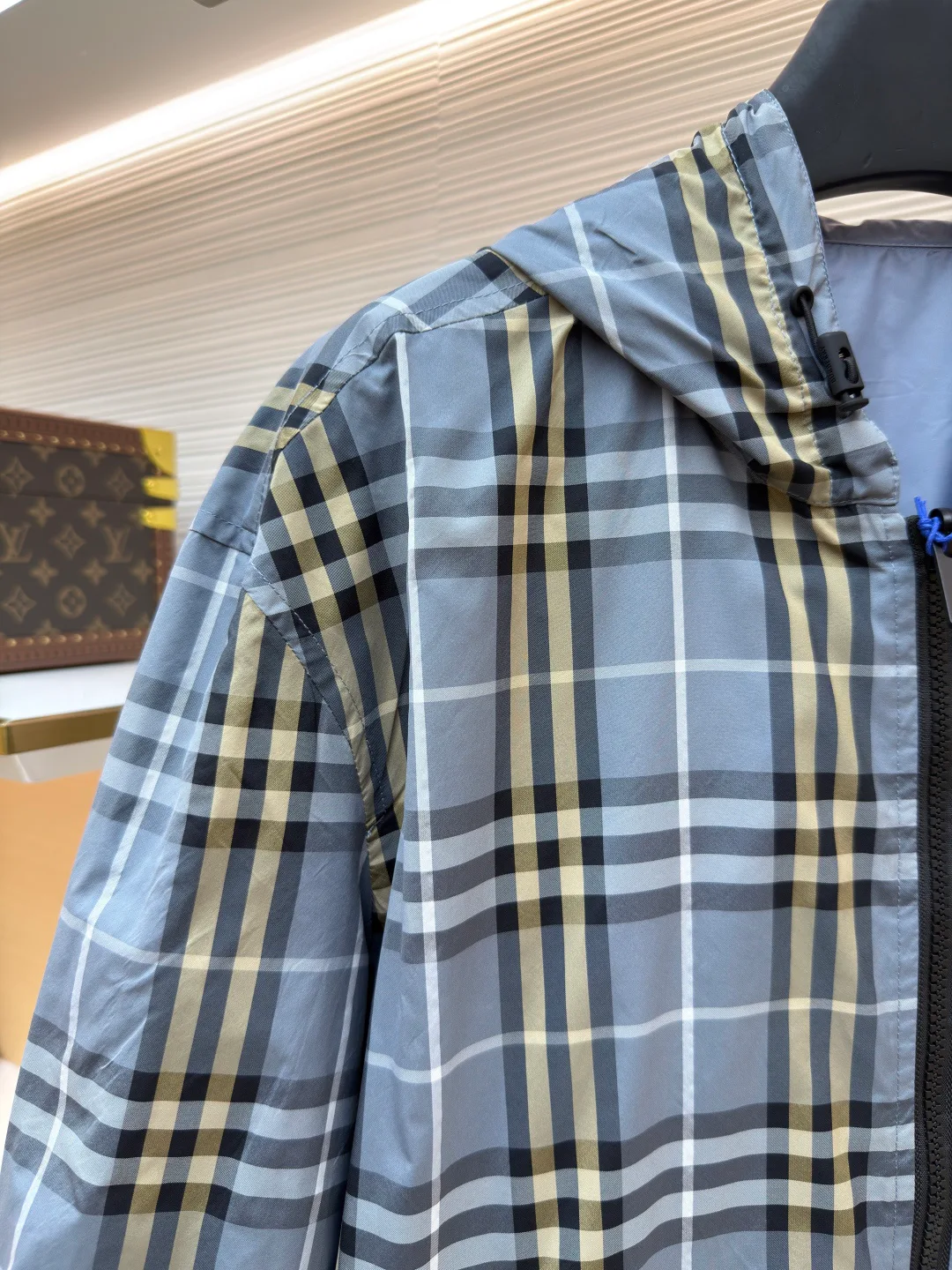 Men's Jackets And Down Jackets BURBERRY 17699415
