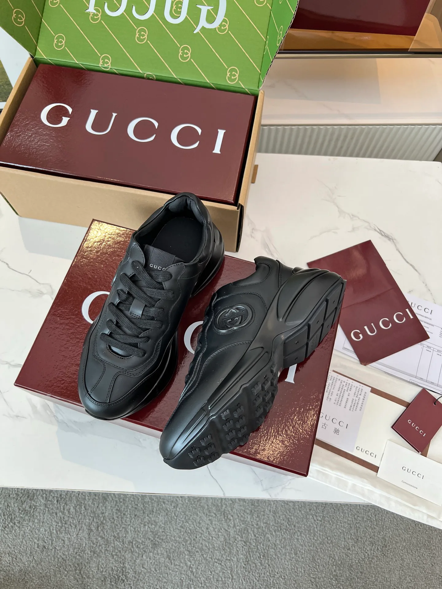 Кроссовки Женские Gucci 18666806