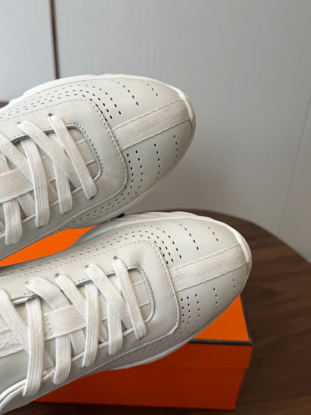 Women's Sneakers HERMES 17128301