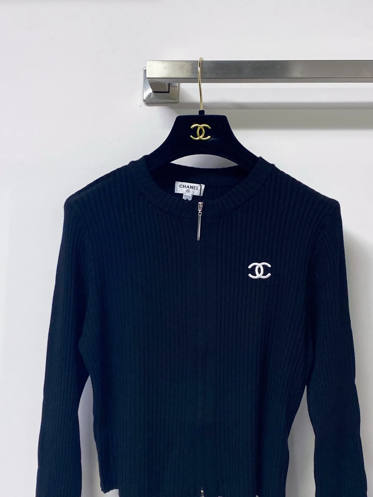 Women's Jumpers And Sweaters CHANEL 18138411
