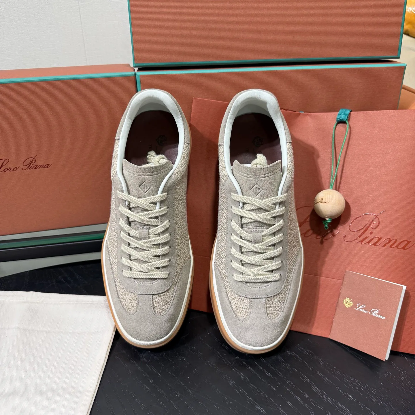 Women's Sneakers LORO PIANA 17955591