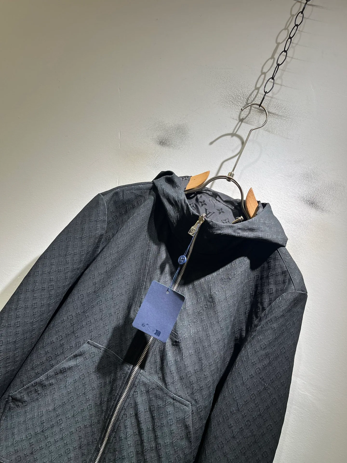 Men's Jackets And Down Jackets LOUIS VUITTON 18343266