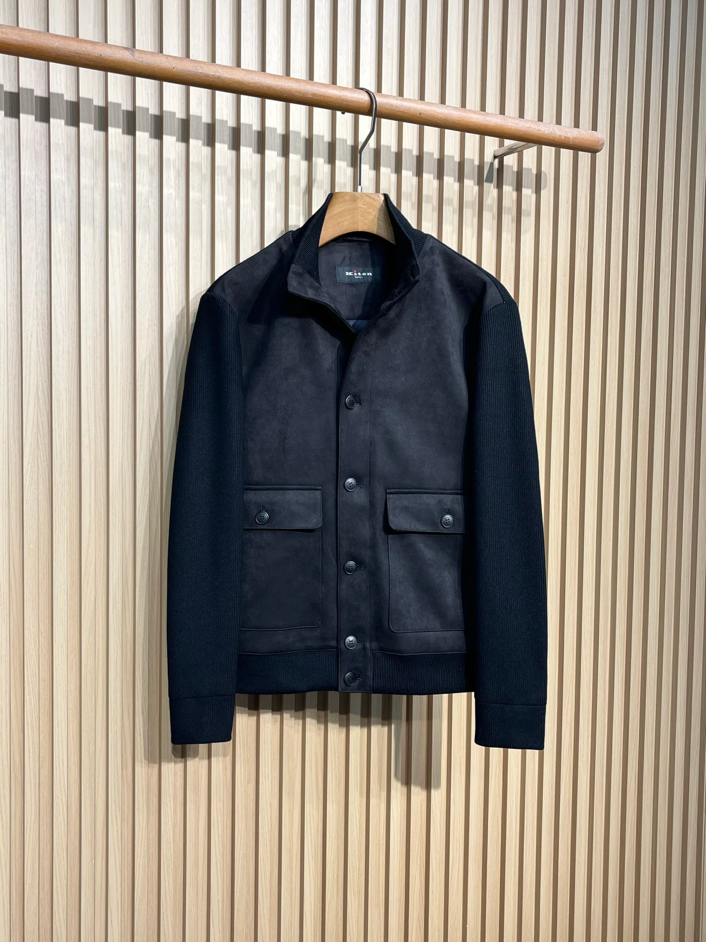 Куртки И Пуховики Мужские Kiton 18609359