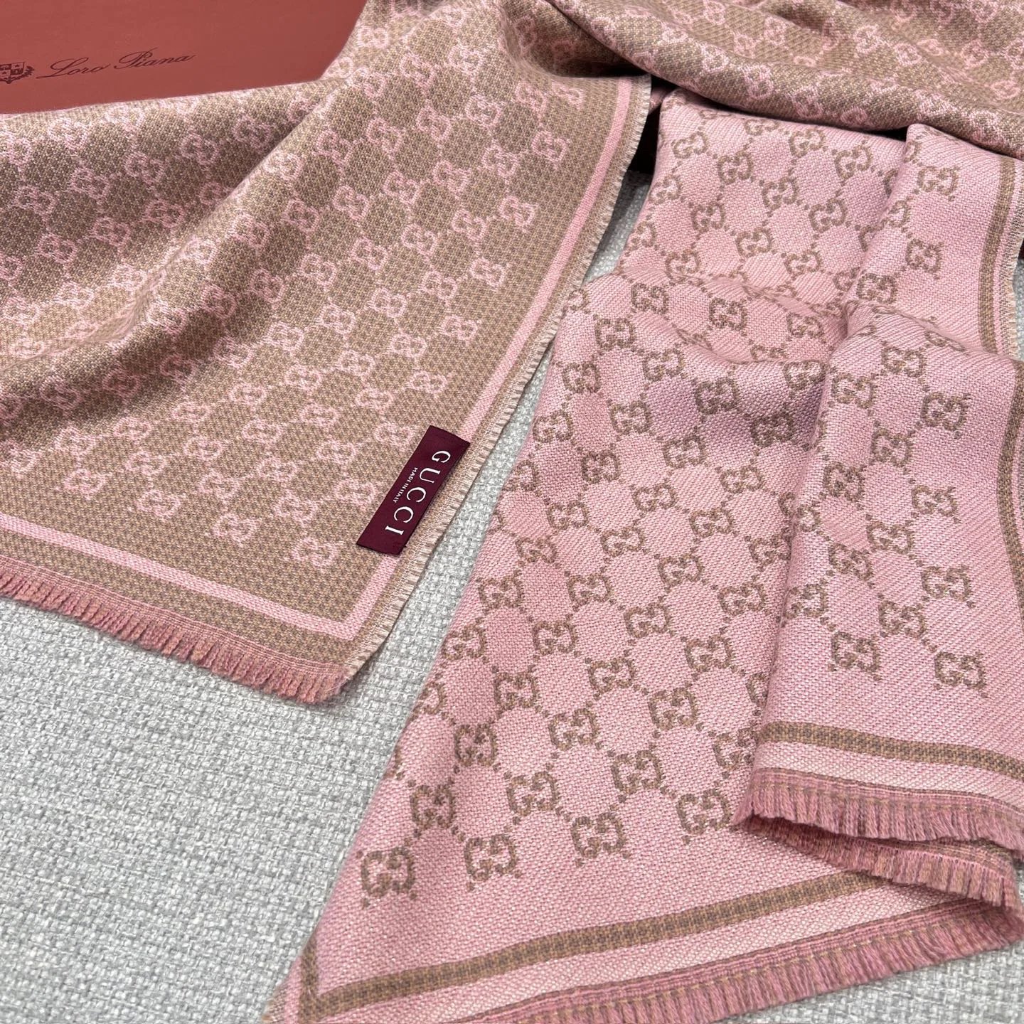 Scarves GUCCI 17992007