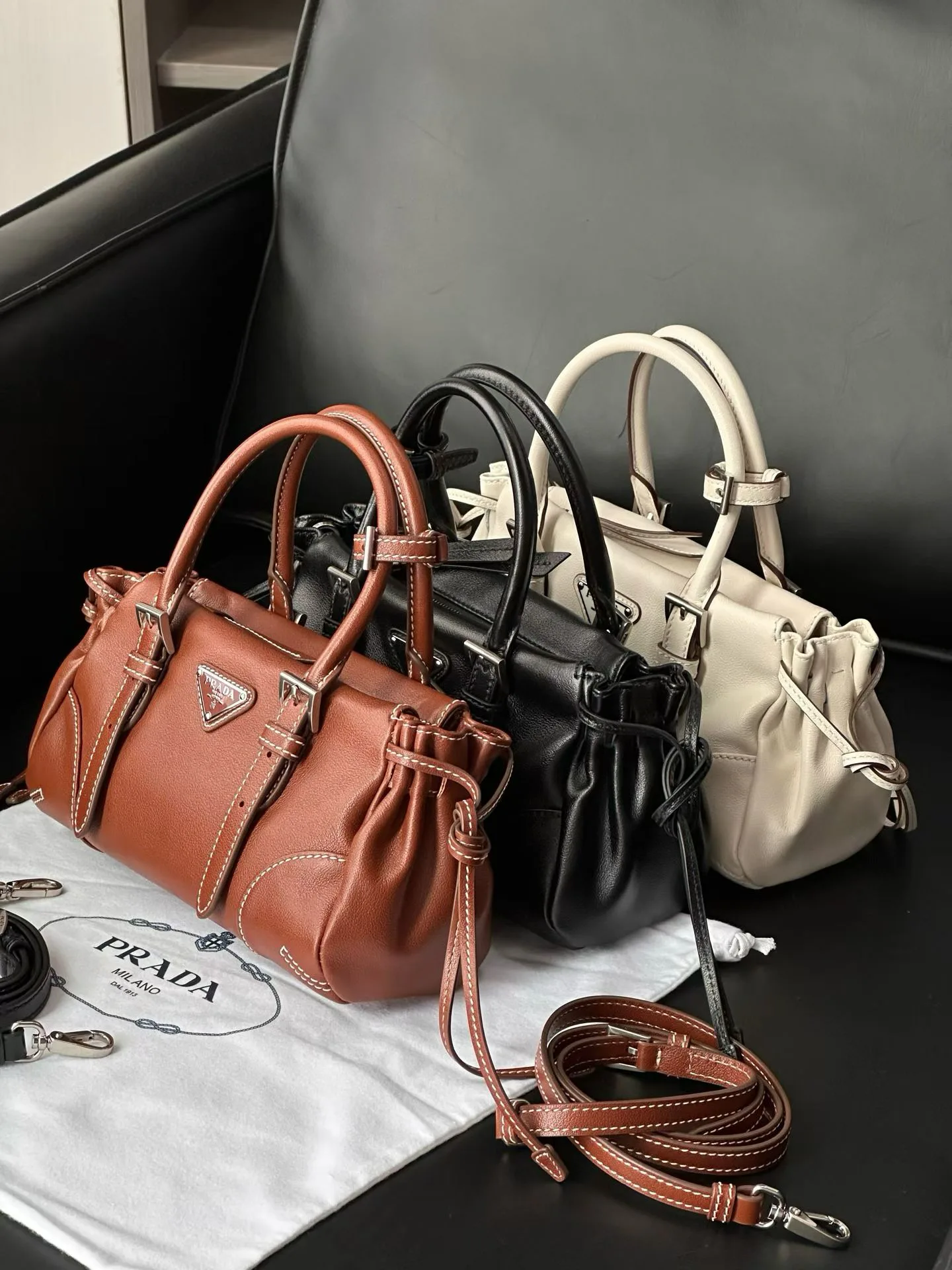 Women's Classic Handbags PRADA 17383846