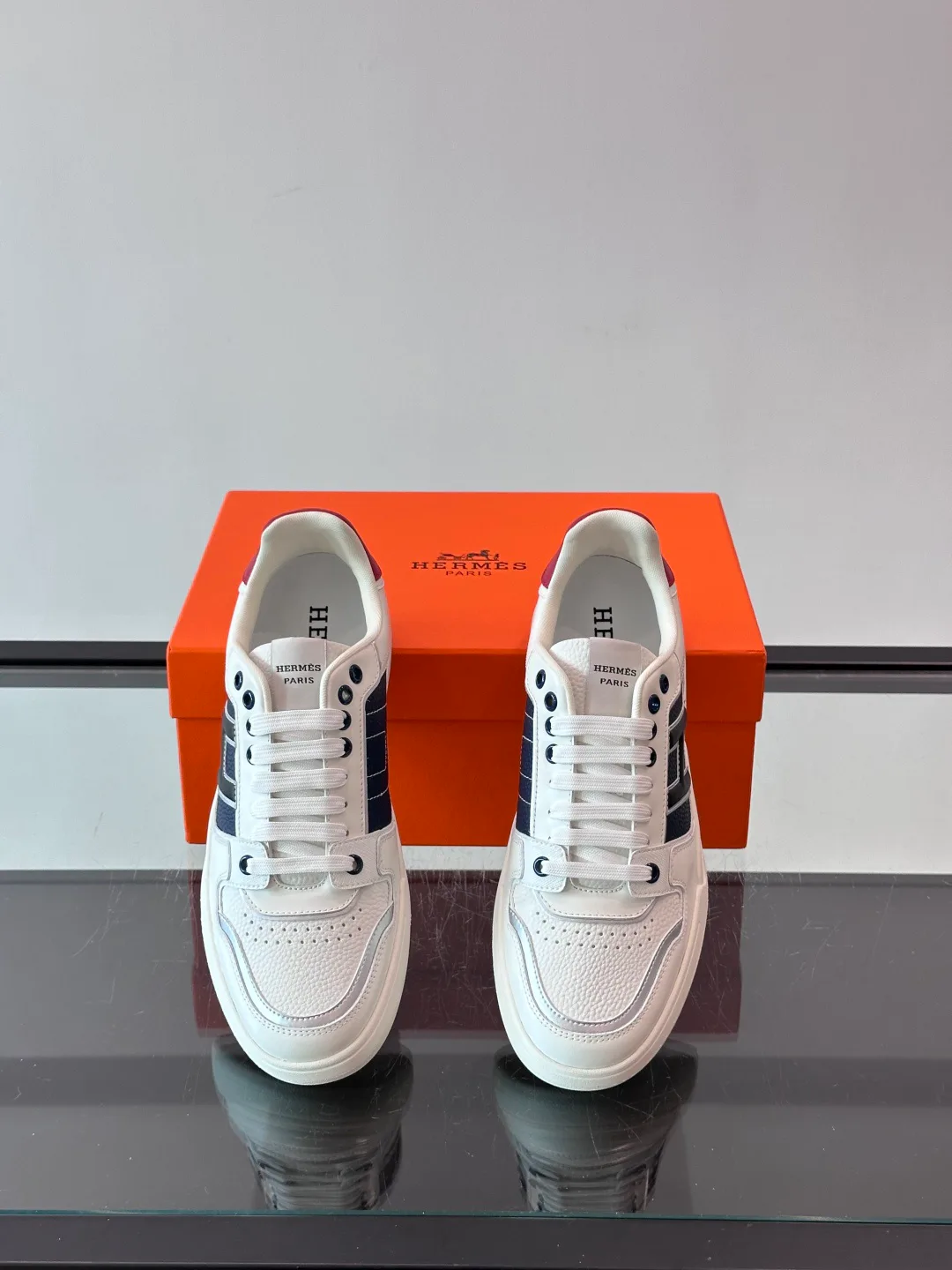Men's Sneakers HERMES 18500627
