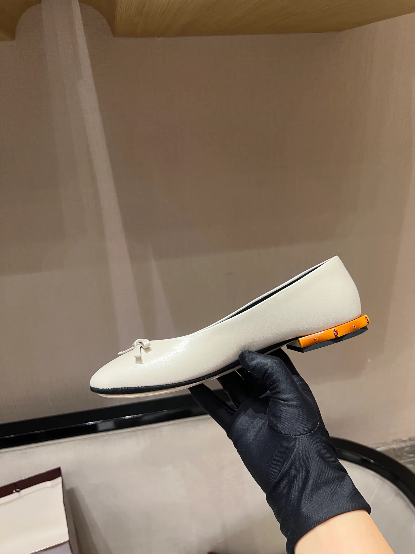 Women's Ballet Flats GUCCI 18020253