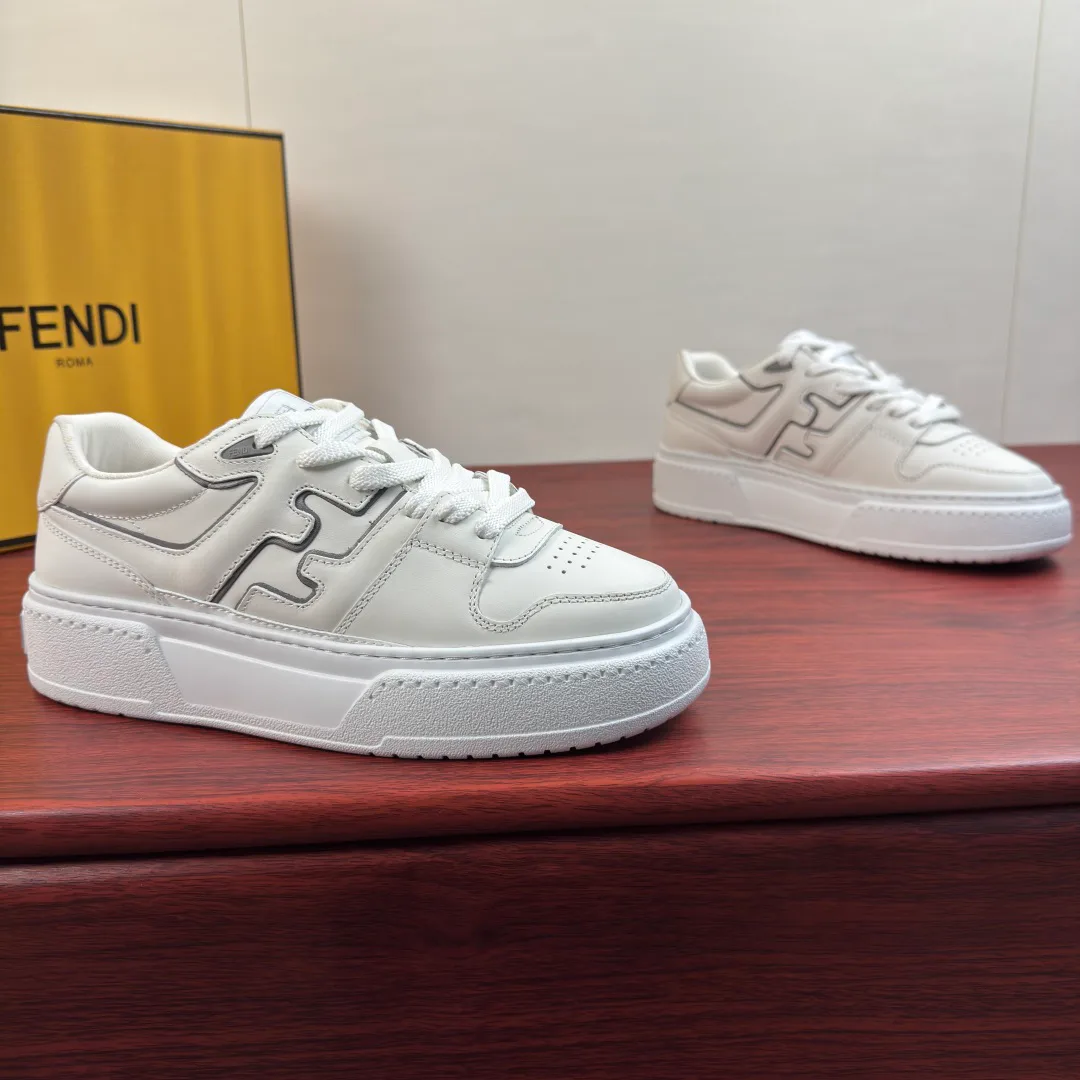 Women's Sneakers FENDI 18119028