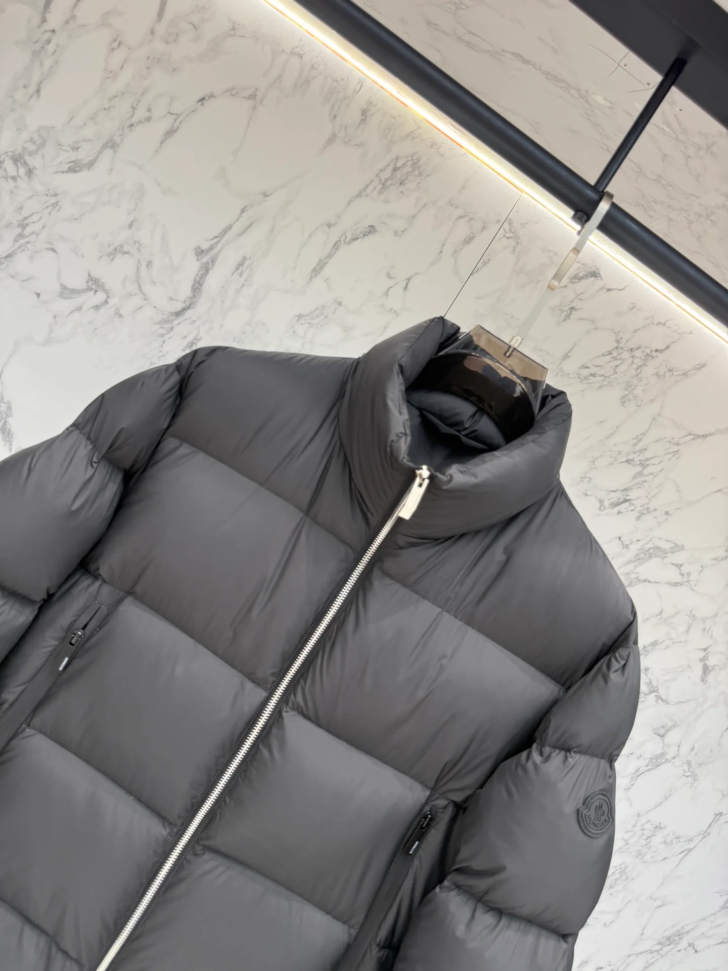 Men's Jackets And Down Jackets MONCLER 18279250