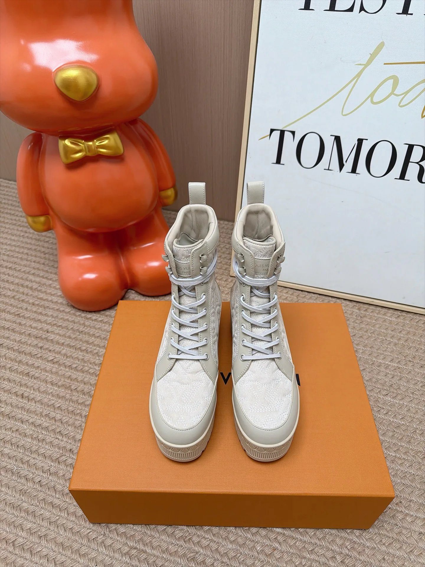 Women's Ankle Boots LOUIS VUITTON 18239722