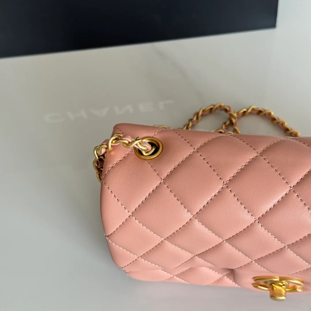 Women's Classic Handbags CHANEL 17827588