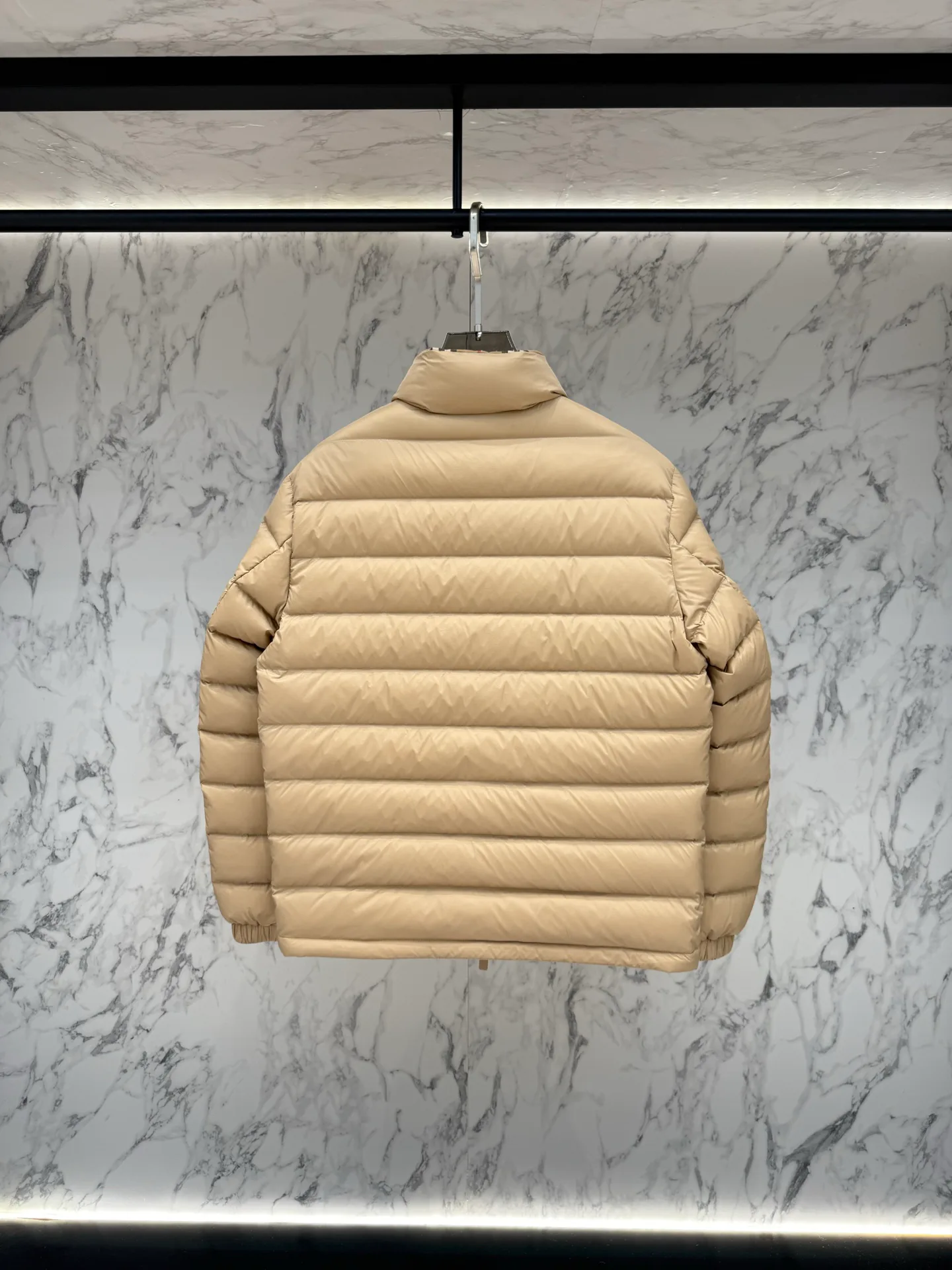 Men's Jackets And Down Jackets BURBERRY 18024079