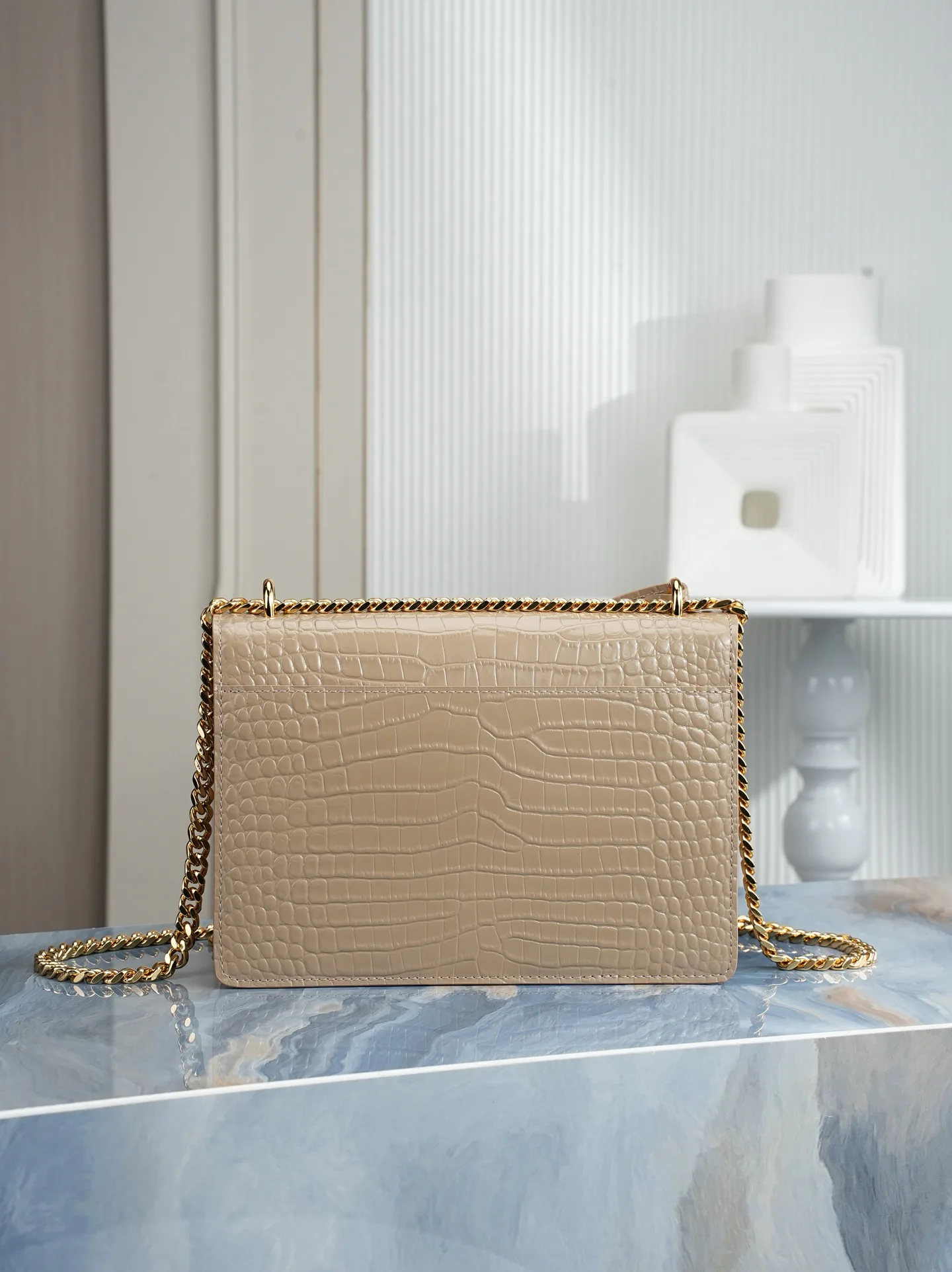 Women's Classic Handbags SAINT LAURENT 17864839