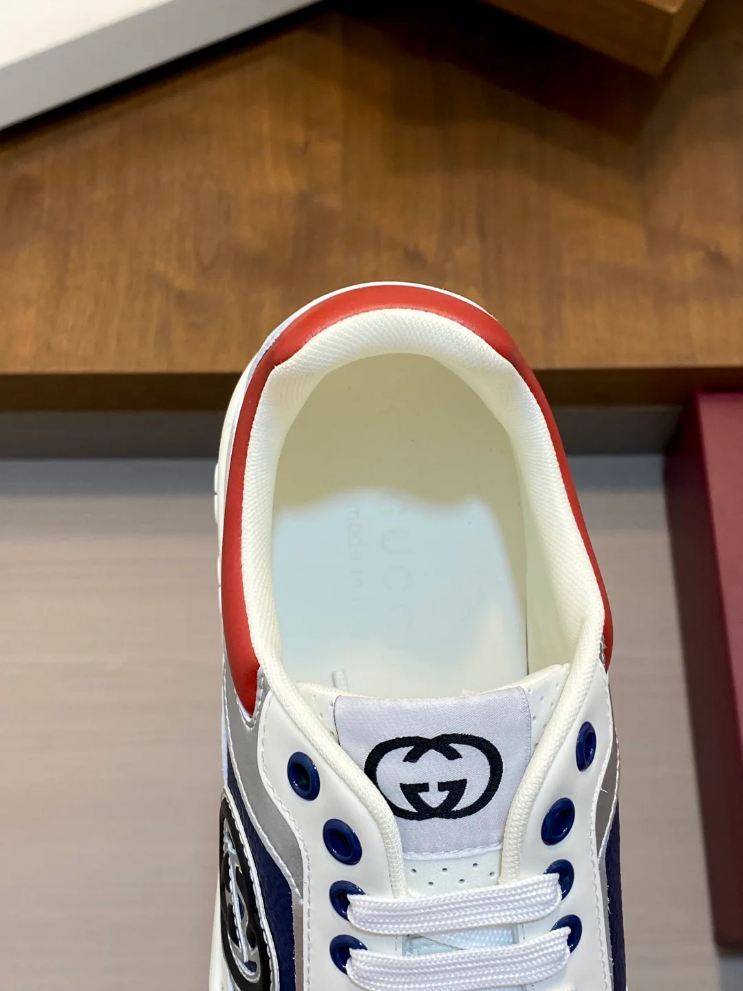 Men's Sneakers GUCCI 18039631