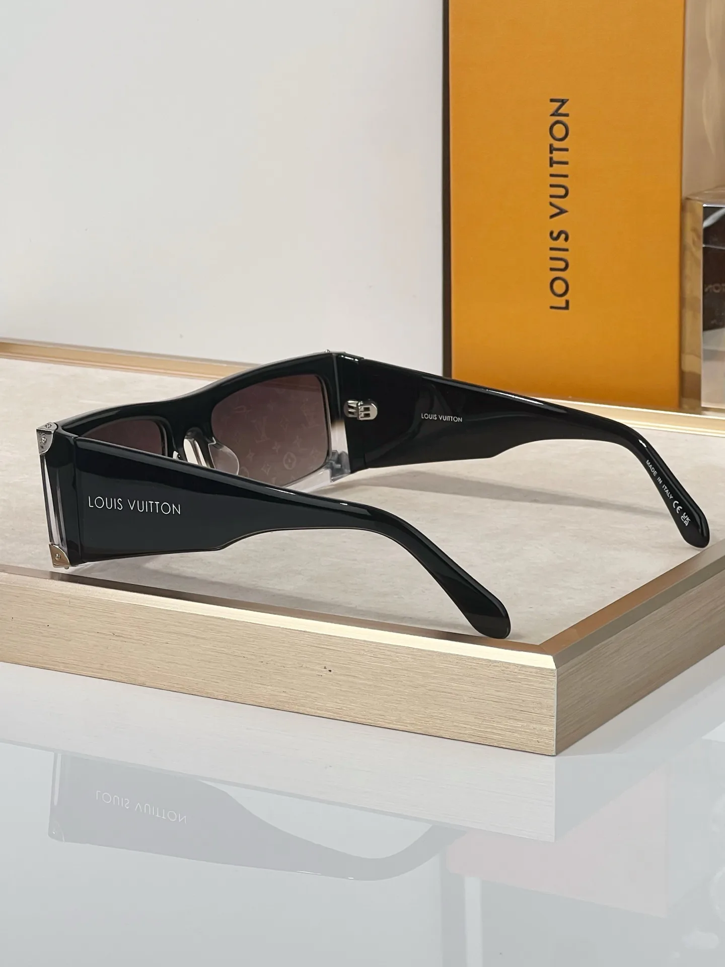 Glasses LOUIS VUITTON 17733378