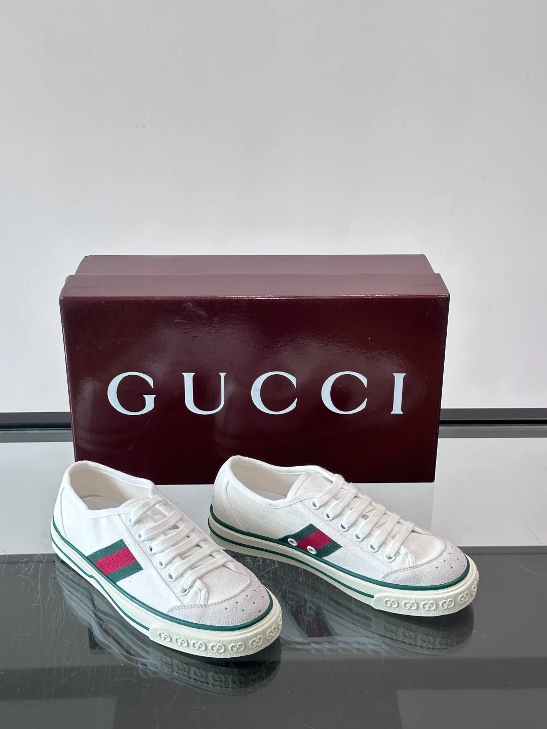 Women's Sneakers GUCCI 17941061