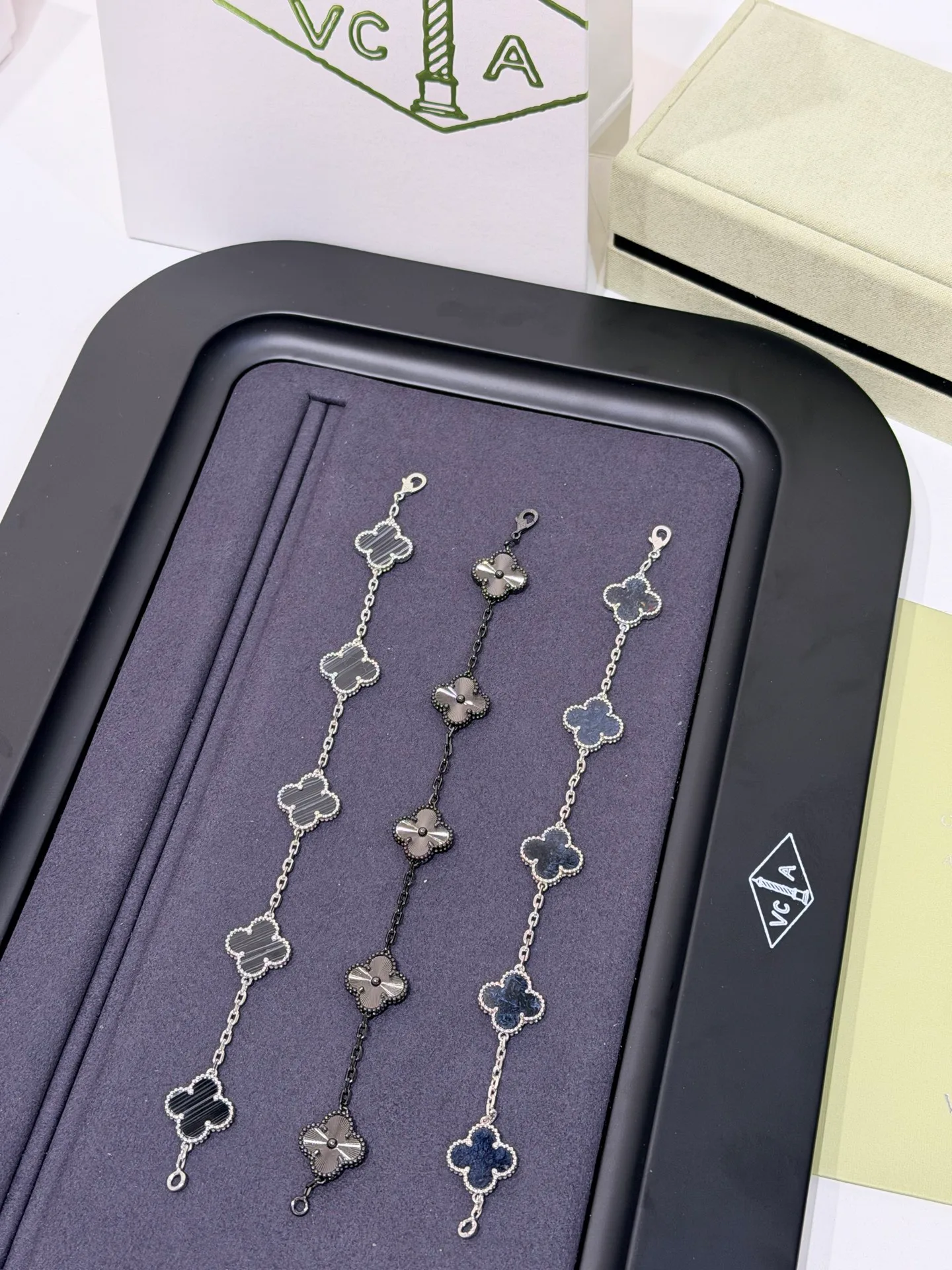 Jewelry VAN CLEEF & ARPELS 18123012