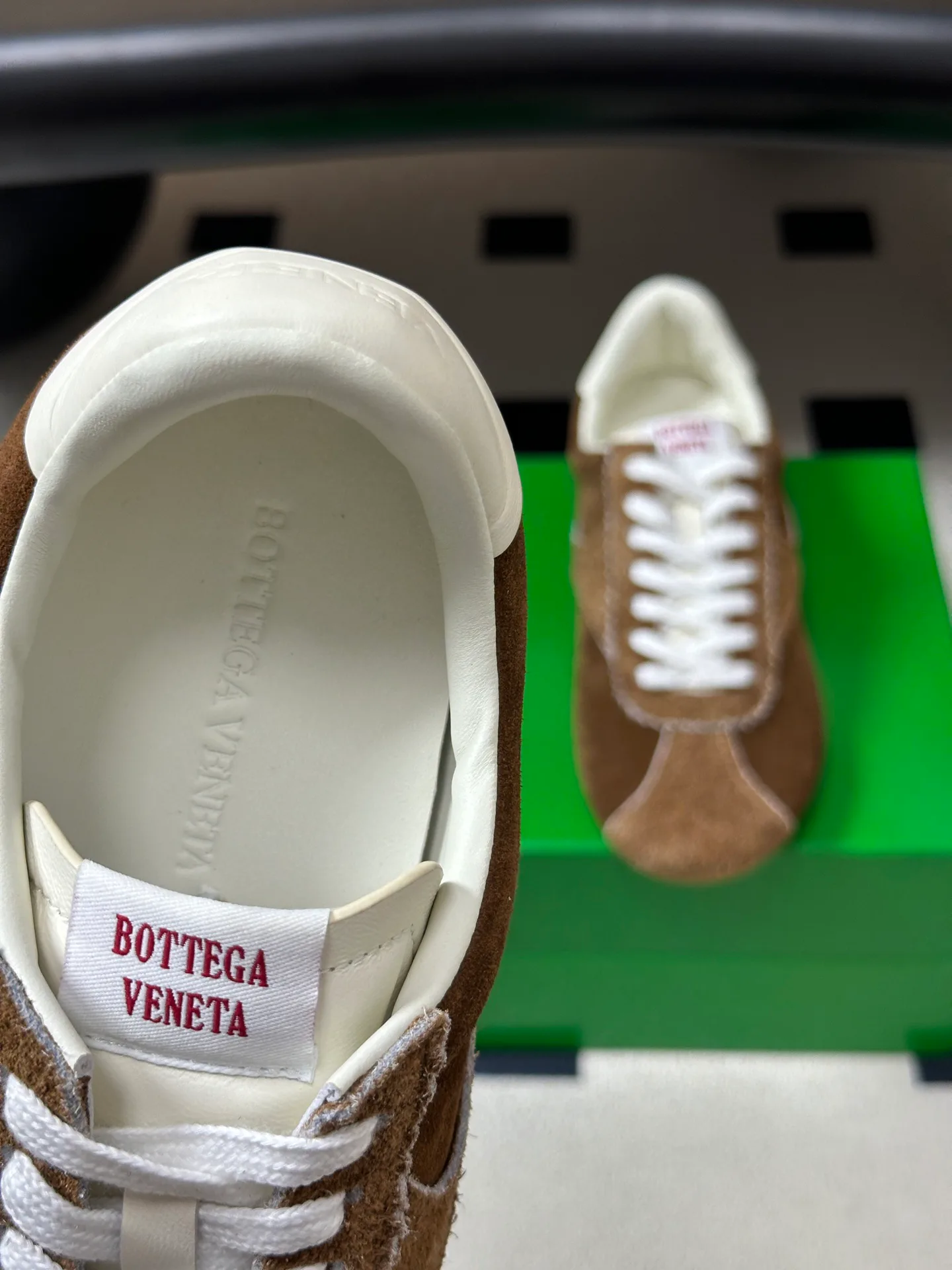 Women's Sneakers BOTTEGA VENETA 18070056