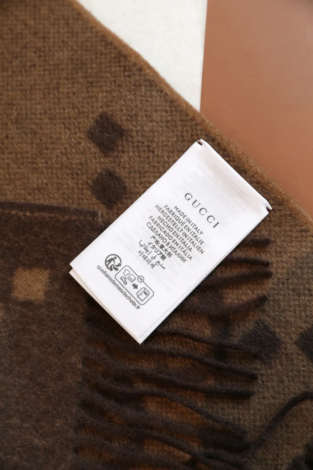 Scarves GUCCI 18265968
