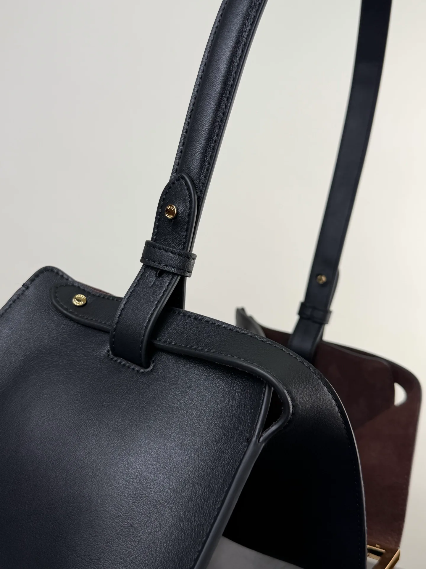 Women's Classic Handbags FENDI 17901915