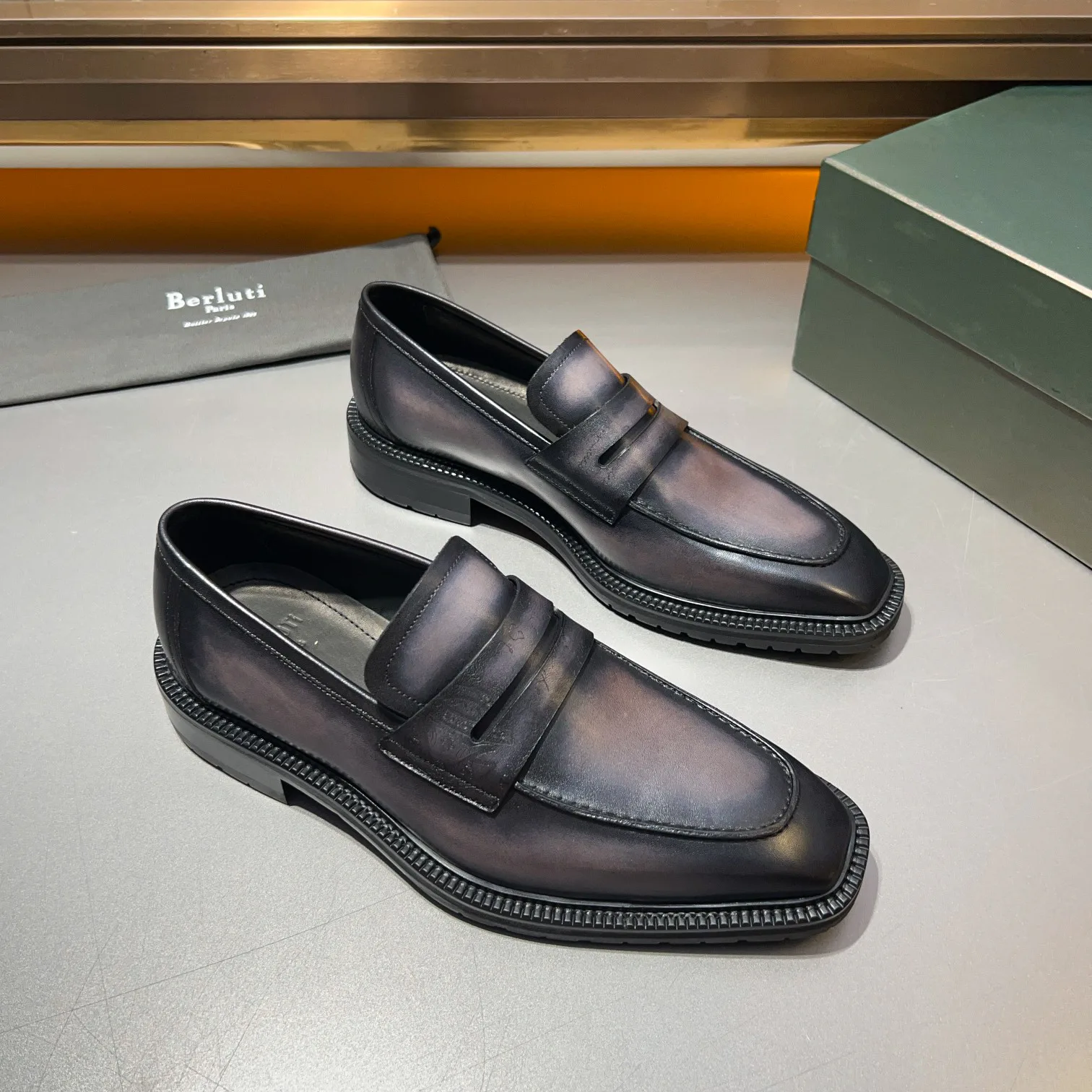 Men's Loafers And Dress Shoes BERLUTI 17955317