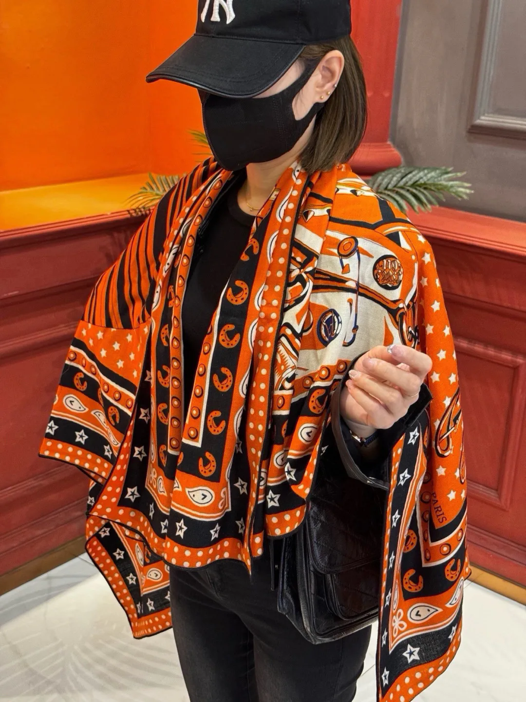 Silk Scarves HERMES 18322218
