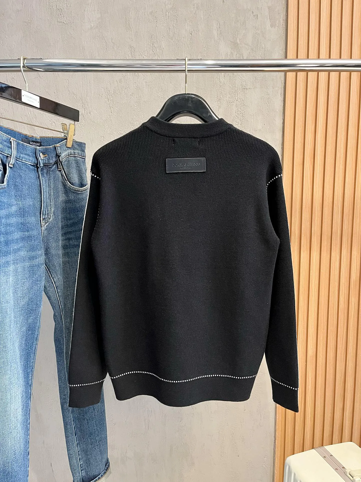 Men's Jumpers And Sweaters DOLCE & GABBANA 18098185