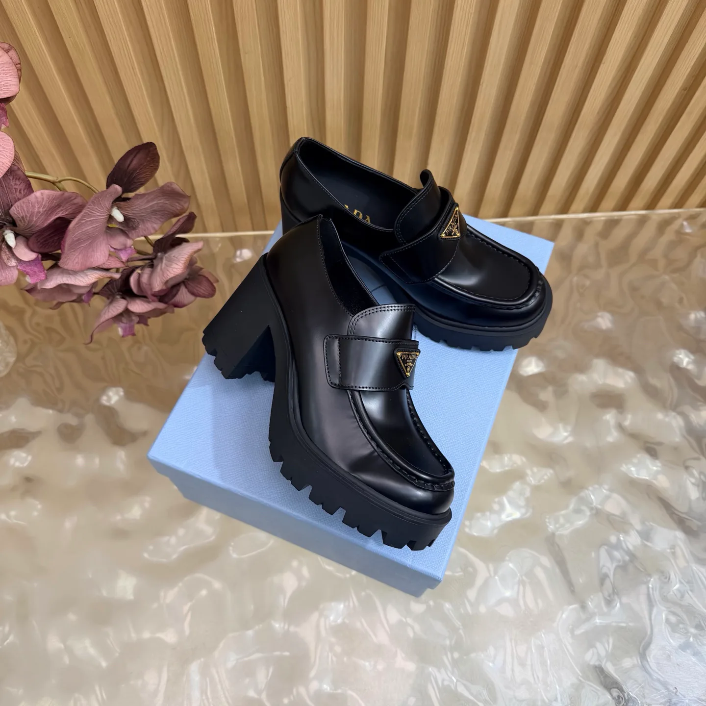 Women's Loafers And Moccasins PRADA 18235128