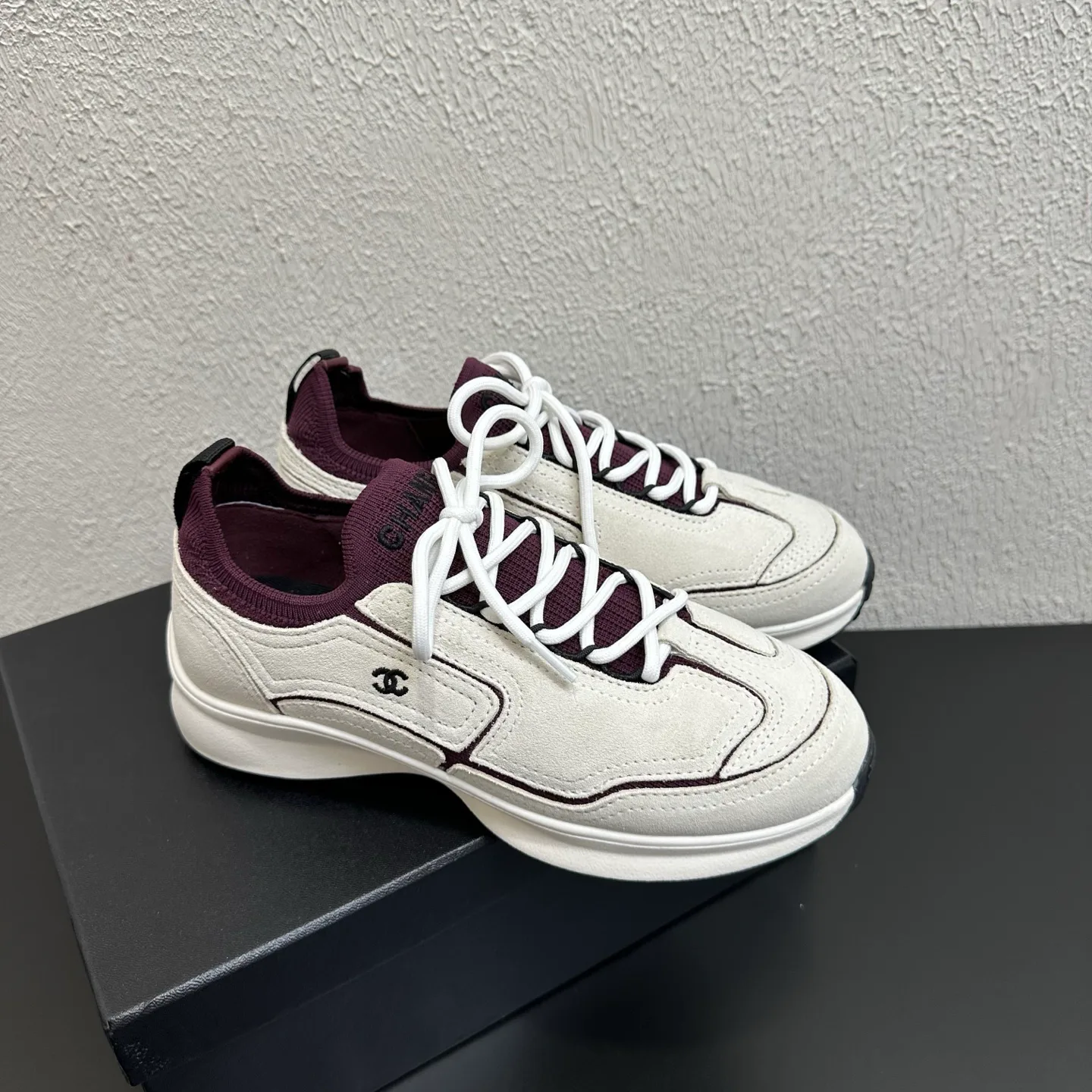 Women's Sneakers CHANEL 17934450
