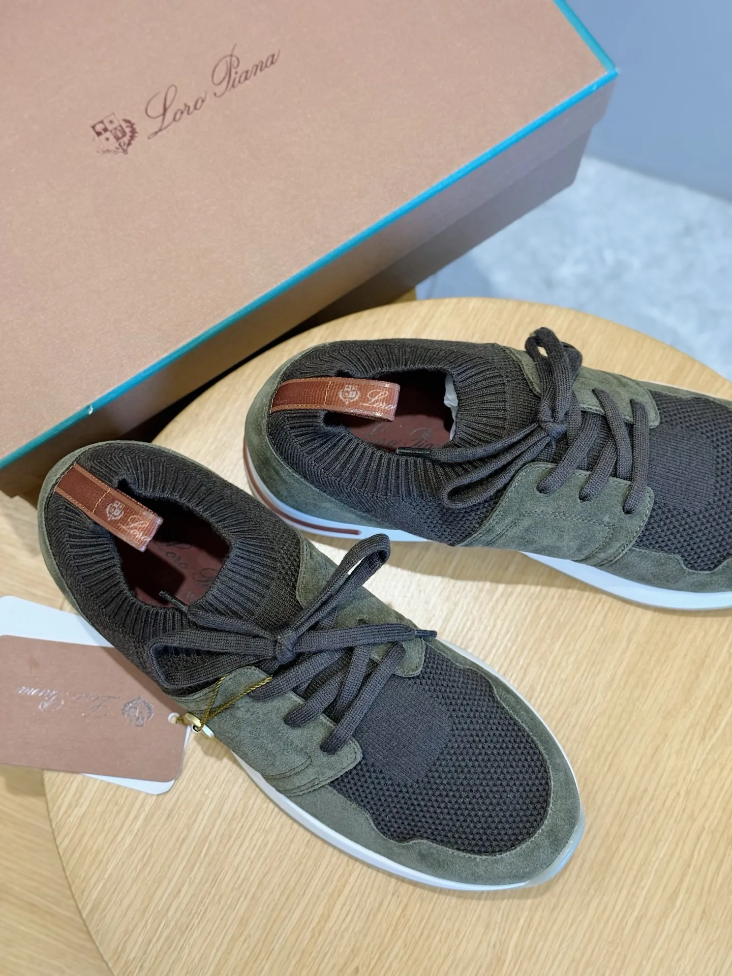 Men's Sneakers LORO PIANA 18380114