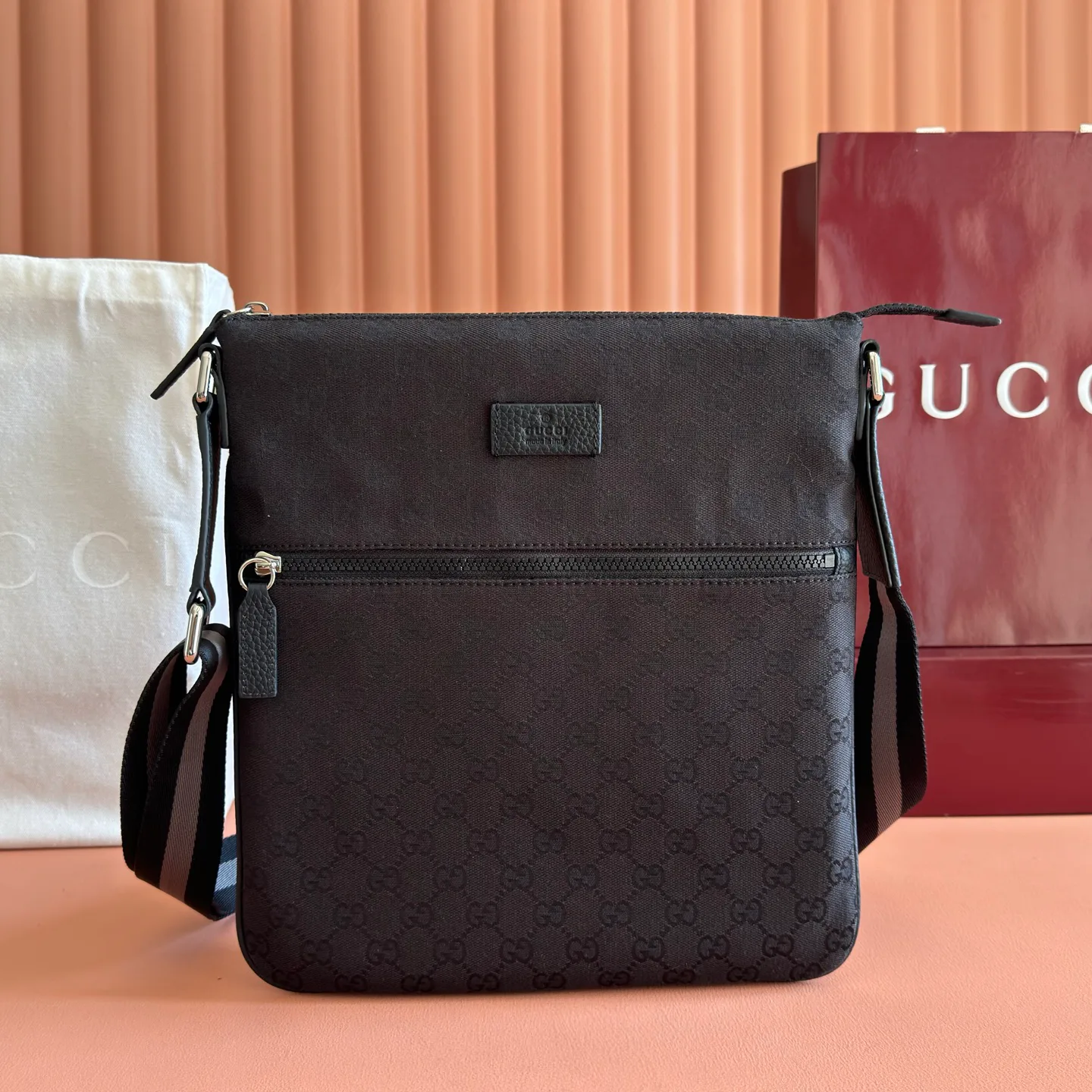 Women's Shoulder Bags GUCCI 17904062