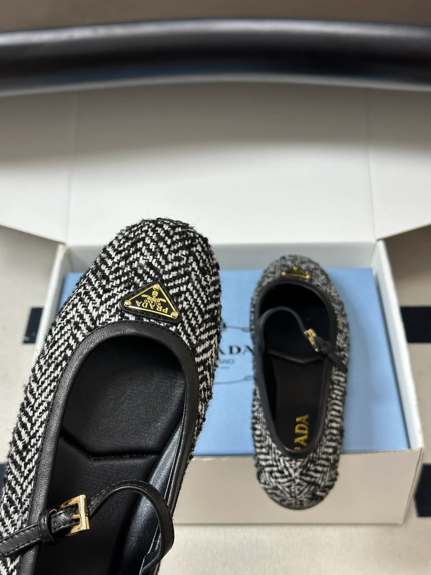 Women's Ballet Flats PRADA 18520378