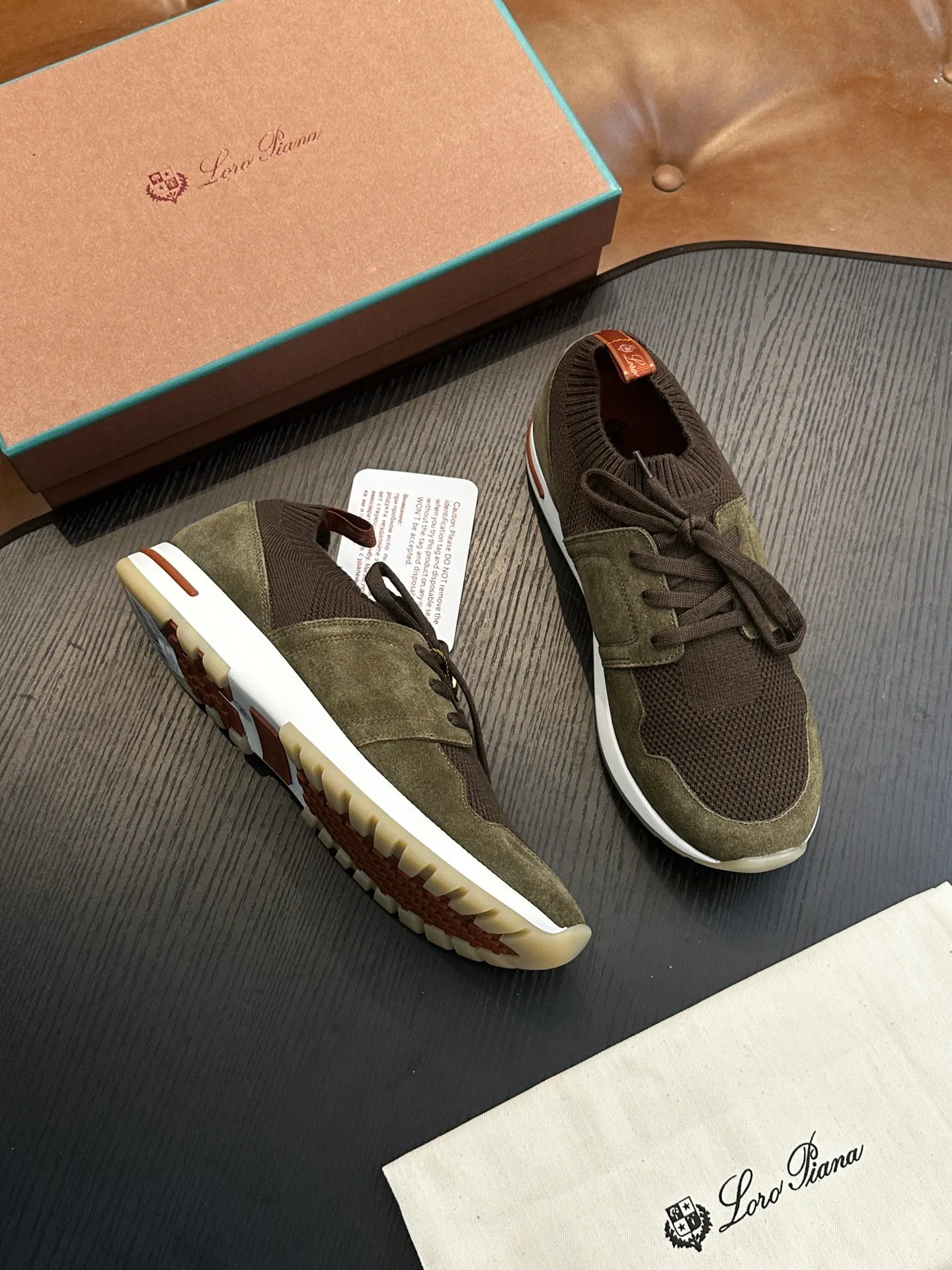 Men's Sneakers LORO PIANA 17737431
