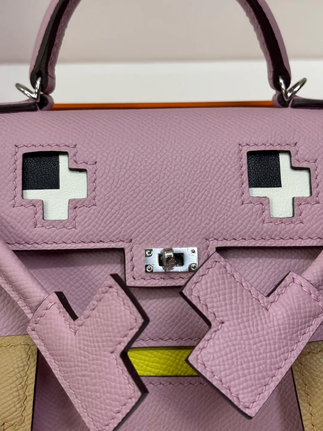 Women's Classic Handbags HERMES 18203124