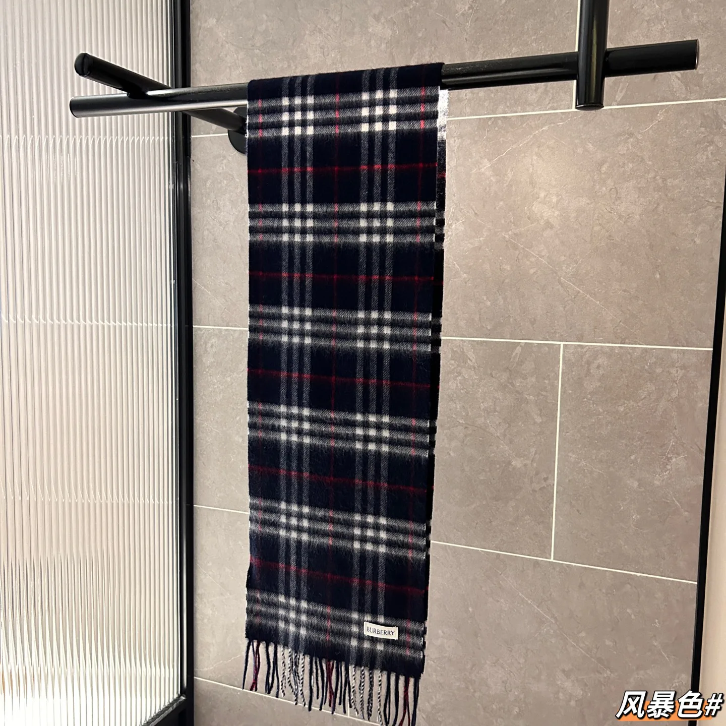 Scarves BURBERRY 18507395