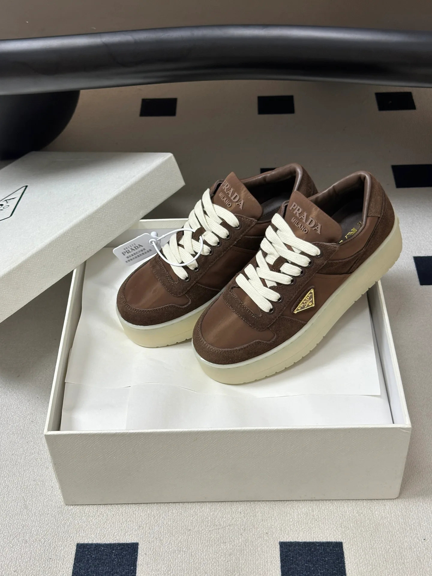 Women's Sneakers PRADA 18041555