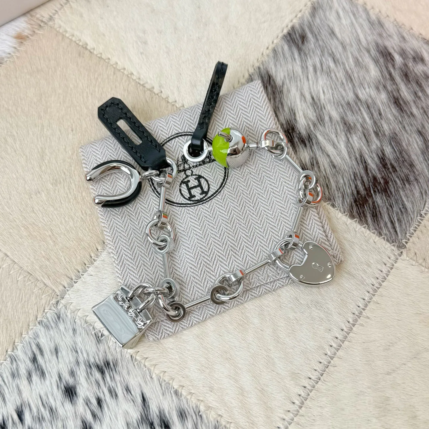 Women's Classic Handbags HERMES 16894217
